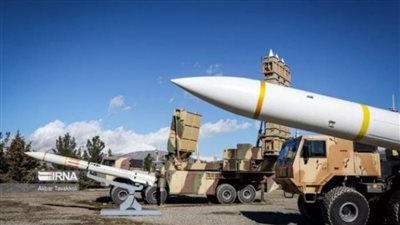 عاجل.. إيران تكشف أنظمة صاروخية ودفاع جوي جديدة