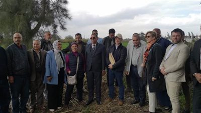 وفد الوكالة الألمانية يفتتح محطة ري حديث باستخدام الطاقة الشمسية بالبحيرة