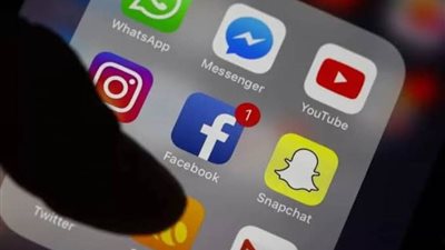 اليمن يطالب بحظر نشاط الحوثي على مواقع التواصل الاجتماعي