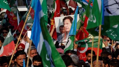 عاجل.. حزبا نواز والشعب يتوصلان لاتفاق لتقاسم السلطة في باكستان