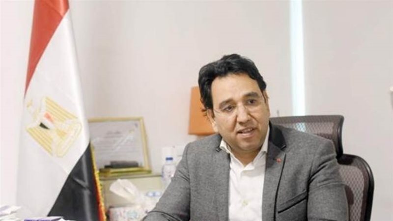 الدكتور أيمن محسب