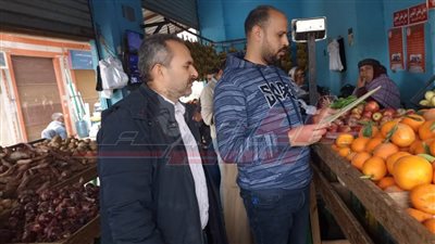 تحرير 6 محاضر مخالفات تموينية بسيدي سالم