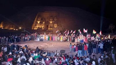 معبد أبو سمبل يستقبل عروض مهرجان أسوان في ليلة التعامد 