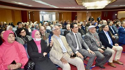 حشد تاريخي غير مسبوق لرواد مهنة الصحافة بنقابة الصحفيين