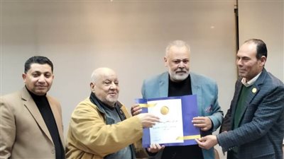 قصور الثقافة تحتفي بالمسيرة الإبداعية للكاتب القدير مصطفى نصر 