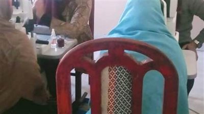 علاج 203 في قافلة حياة كريمة بقرية بني منين الفشن 