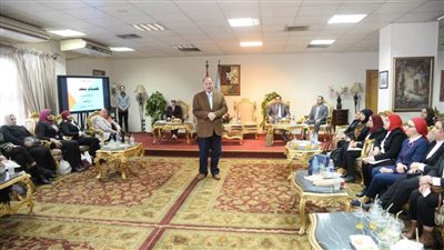 محافظ أسيوط يشهد ختام أعمال الدفعة الثانية لبرنامج المرأة تقود في المحافظات