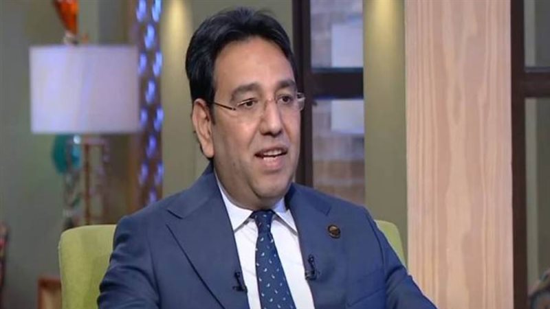 الدكتور أيمن محسب