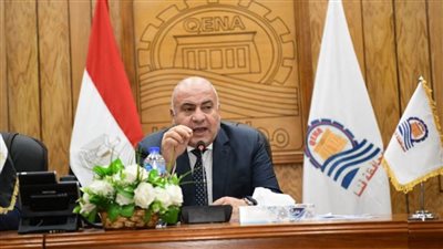 محافظ قنا يوجه بسرعة توفير أراضي مشروعات المرحلة الثانية من 