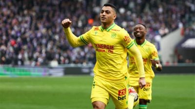 نانت يفوز على لوريان 1-0 في الدوري الفرنسي.. وإصابة مصطفى محمد