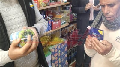 الحملات المكبرة تحرر 12 محضر مخالفات تموينية ببلطيم