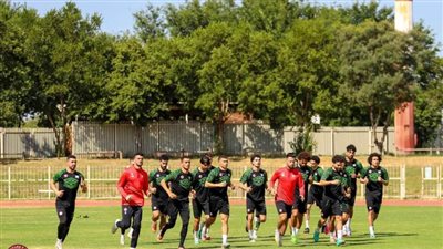 درجة الحرارة وغيابات بالجملة.. أبرز ما يواجه مودرن فيوتشر قبل موقعة الكونفدرالية