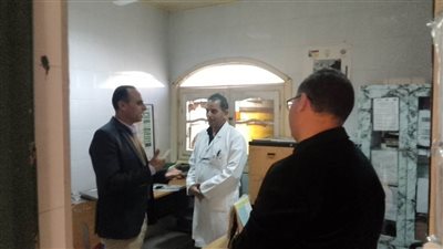 إحالة أطباء بوحدة صحة الأسرة بكوم البركة بالبحيرة للتحقيق