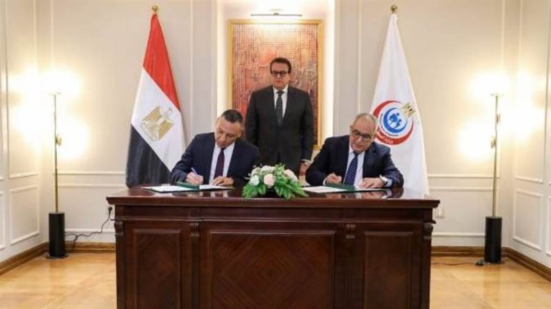 خلال توقيع بروتوكول