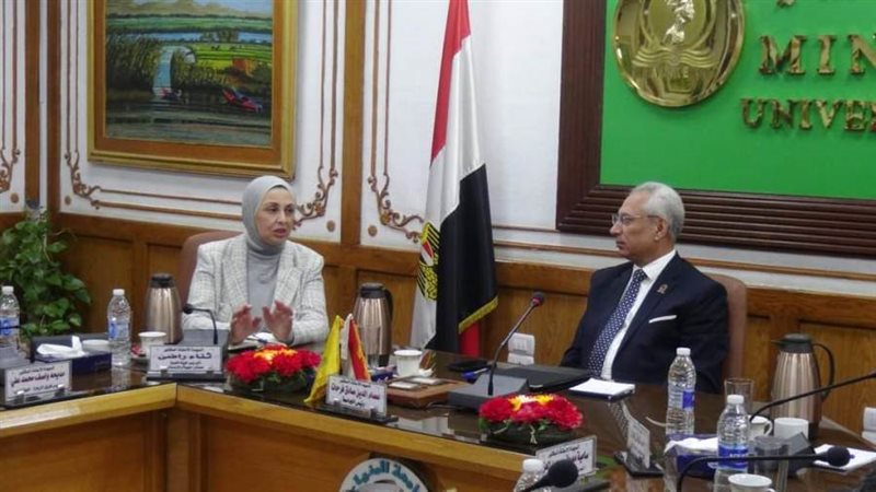 رئيس جامعة المنيا