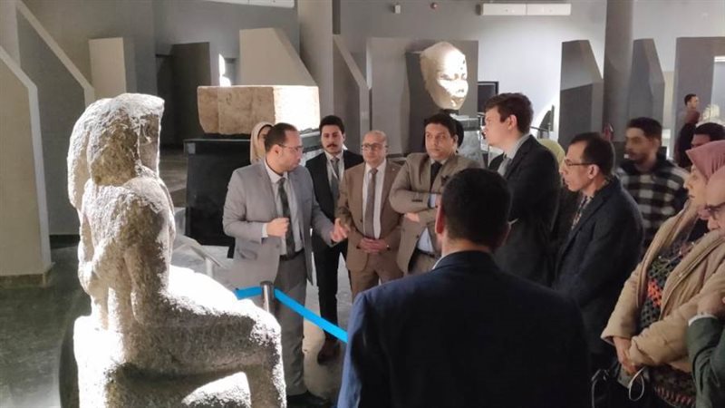 معرض زبنة المرأه