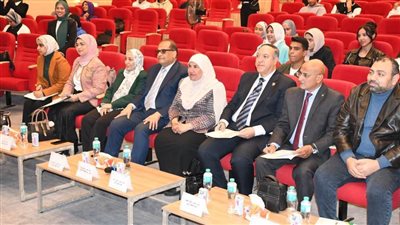 150 طالبًا وطالبة يعرضون مواهبهم على مسرح جامعة الإسماعيلية الجديدة الأهلية