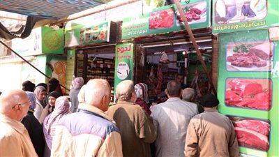 الزراعة تطرح سلعا غذائية في منافذها بتخفيضات تصل لـ50 %