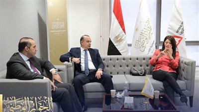 بحضور وزيرة التعاون الدولي.. انطلاق جلسة سبل التعامل مع الدين الخارجي