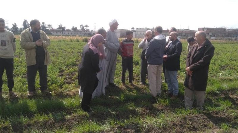 لقاءات ارشادية للمزارعين