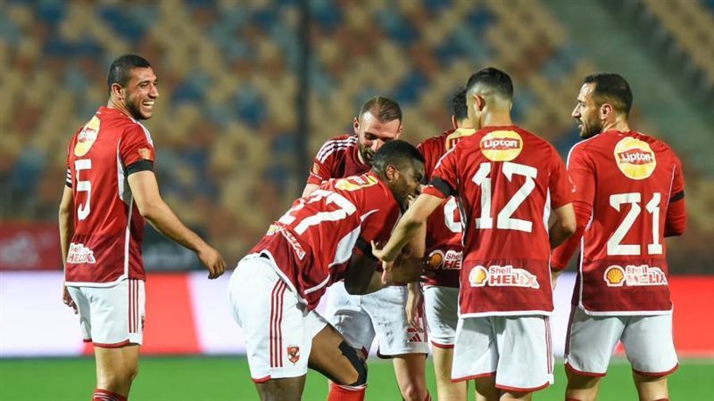 احتفال لاعبي الأهلي