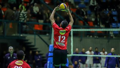 الأهلي يفوز على الزمالك ويتوج بلقب سوبر رجال الطائرة 