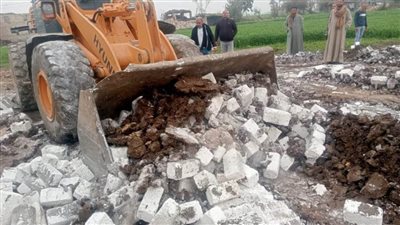 الموجة 22.. إزالة 51 حالة تعد على الأرض الزراعية وأملاك الدولة والبناء المخالف بمراكز المنيا