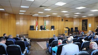 محافظ المنيا تقديم التيسيرات والدعم اللازم لتسريع معدلات الإنجاز لمشروعات 