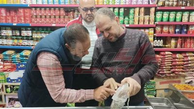 تحرير 17 محضرًا تموينيا ببلطيم في كفر الشيخ 