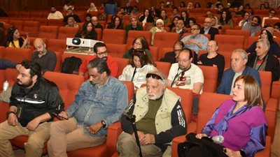 مناقشة مجموعة من أفلام الطلبة بمهرجان الإسماعيلية