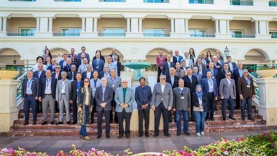 لتشجيع الابتكار وريادة الأعمال.. رئيس جامعة المنيا يشهد فعاليات 