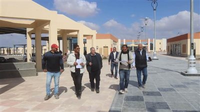 رئيس جهاز مدينة العاشر من رمضان يتفقد مشروعات الصرف الصحي