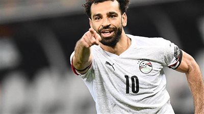 7 لاعبين محترفين لمعسكر منتخب مصرواستبعاد الننى
