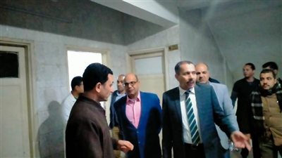 وكيل وزارة الصحة يتابع سير العمل بمستشفى أخميم المركزي وحميات سوهاج