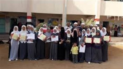 تكريم الطالبات المتفوقات بالإعدادية بطور سيناء