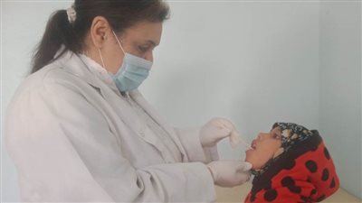 علاج 1600 في قافلة بقرية كوم الرمل سمسطا ضمن حياة كريمة