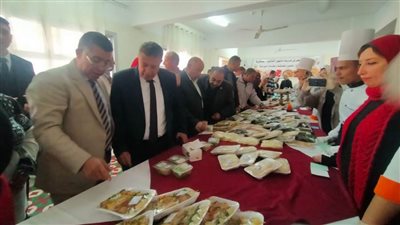 افتتاح معرض مدرسة دمنهور الثانوية العسكرية للشئون الفندقية