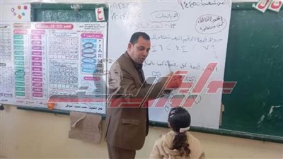 وكيل إدارة الرياض التعليمية يتفقد مدرسة البشاير للتعليم الأساسي