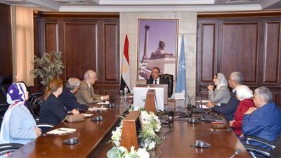 محافظ الإسكندرية يكلف بتنفيذ تطوير شاطئ ذوي الهمم بالأنفوشي فورًا