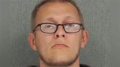 عاجل.. دفاعًا عن شرفها انتزعت سلاحه وطعنته حتى الموت