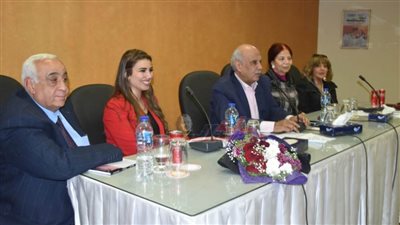 الكاتبة الصحفية هايدى فاروق تحتفل بتوقيع مجموعتها القصصية 