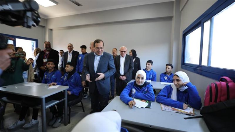 وزير البترول ومحافظ