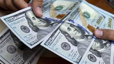 عاجل.. أسعار صرف الدولار مقابل الجنيه المصري في بداية التعاملات