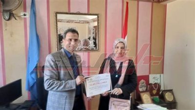 تعليم كفر الشيخ تكرّم ناهد رضا كنموذج مميز في دعم المشاركة المجتمعية