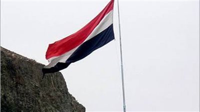 اليمن: مقتل 4 بحارة في هجوم حوثي تصعيد خطير  يسنهدف الملاحة والتجارة العالمية