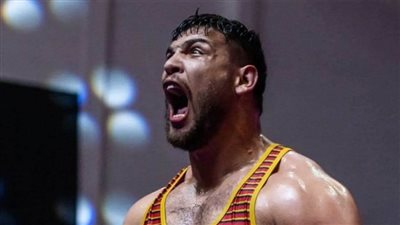 دورة الألعاب الإفريقية.. عبد اللطيف منيع ومنة شعبان يحملان العلم المصري في افتتاح البطولة 