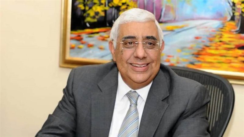 الرئيس التنفيذي العضو