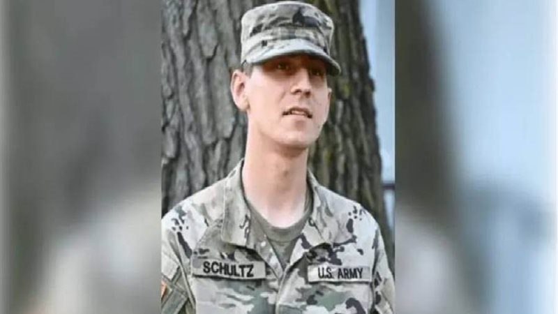 الرقيب كوربين شولتز