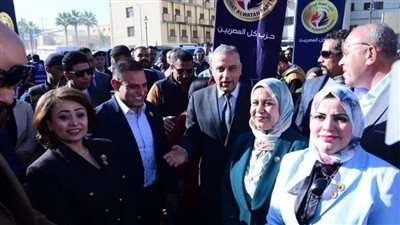 إقبال كبير على معرض حزب حماة الوطن بسوهاج 