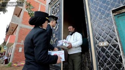 الداخلية توزع عبوات غذائية مجانية على الأسر الأكثر احتياجًا بـ5 محافظات بمناسبة شهر رمضان